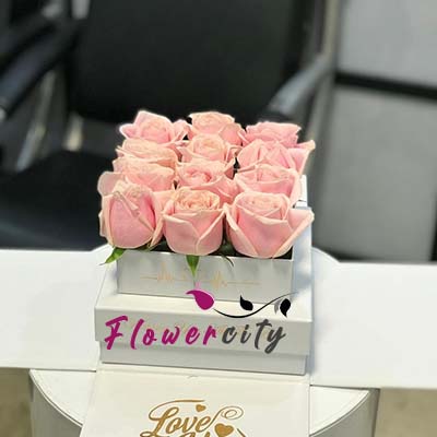 ویدیو آماده سازی سفارش گل در سنندج