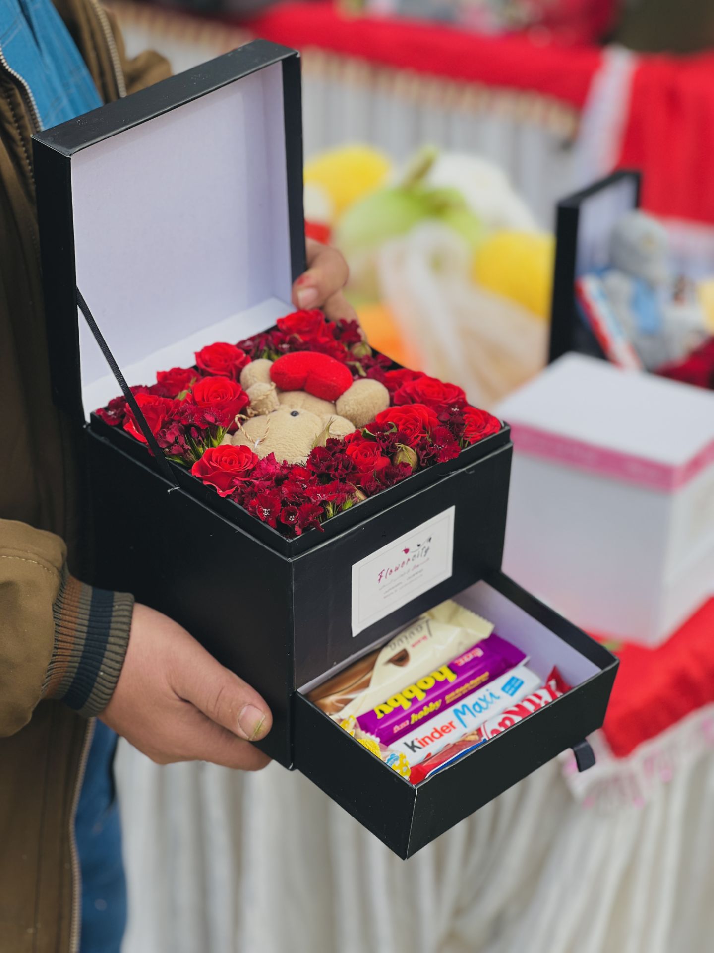 باکس ژورنالی ولنتاین اقتصادی و جذاب ارسالی فوری در سنندج