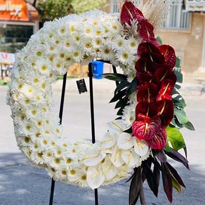 2 مدل تاج گل تسلیت گرد در کرمانشاه