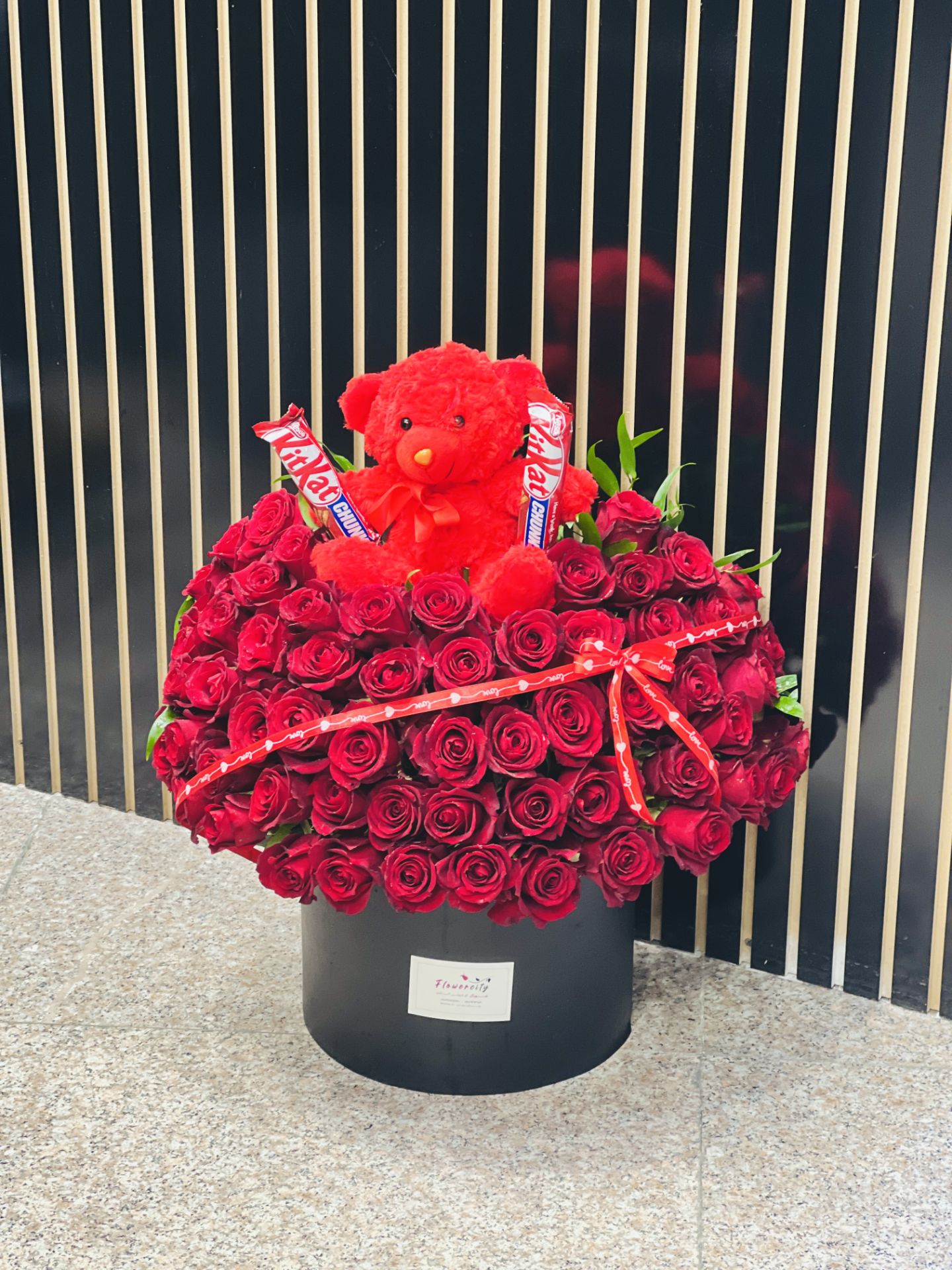 کار vip ولنتاین اماده ارسال به سنندج و شهرستان ها فوری